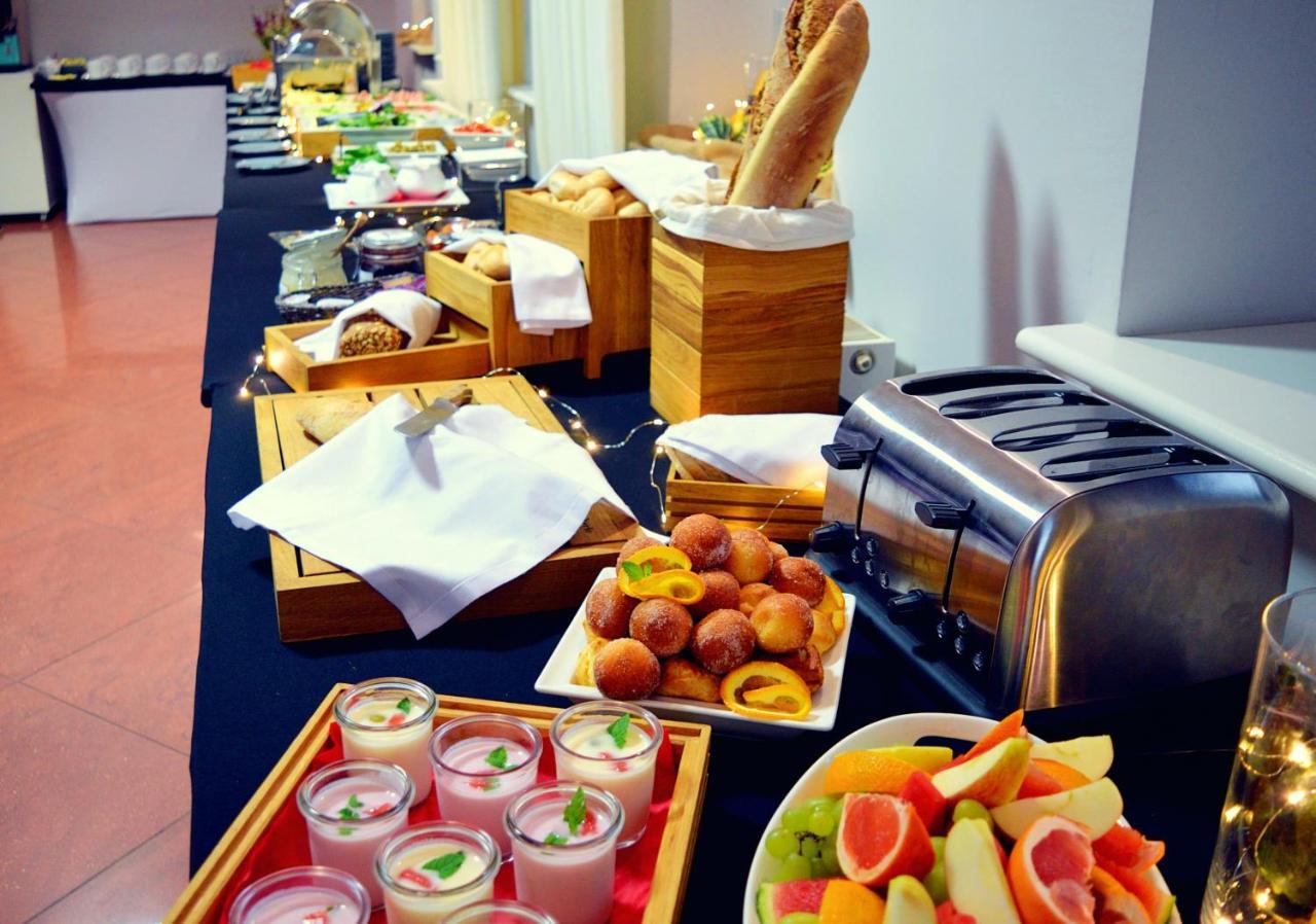 Tailor Hotel Sport & Conference Morąg Eksteriør billede