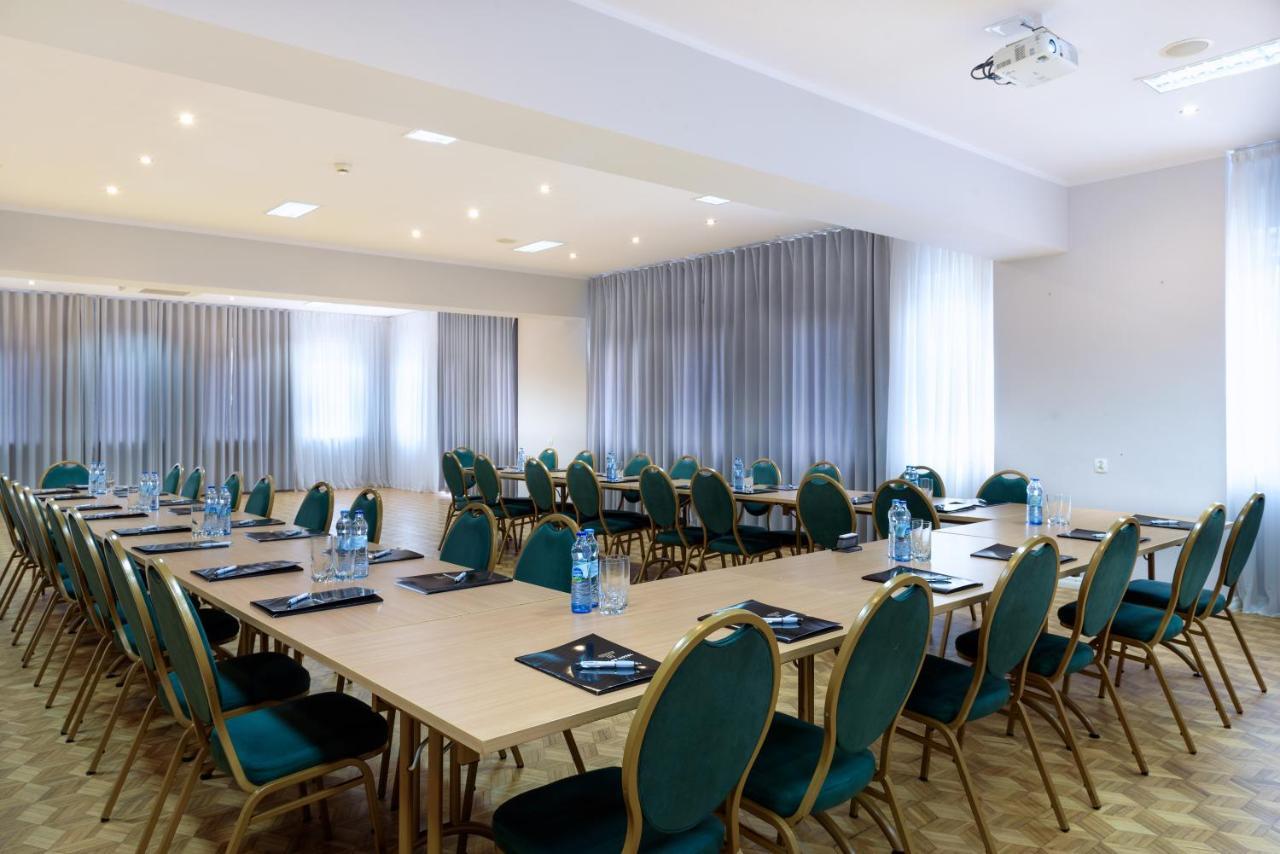 Tailor Hotel Sport & Conference Morąg Eksteriør billede